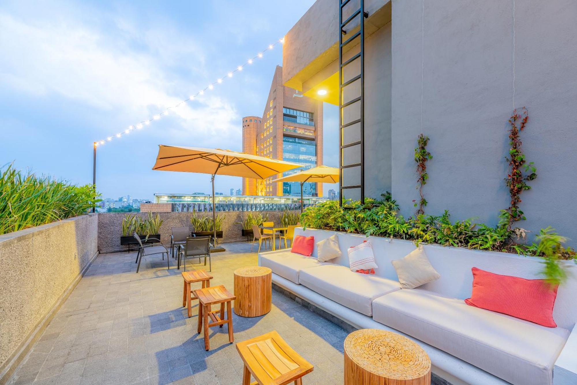 Capitalia - Luxury Apartments - Homero Mexico City Exterior photo